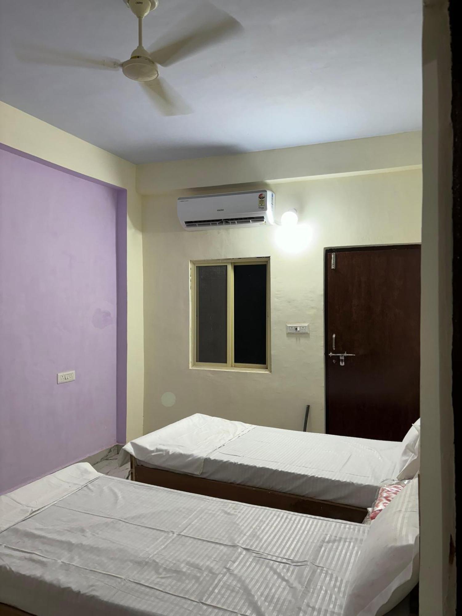 Bssn Guest House Gwalior Exterior photo