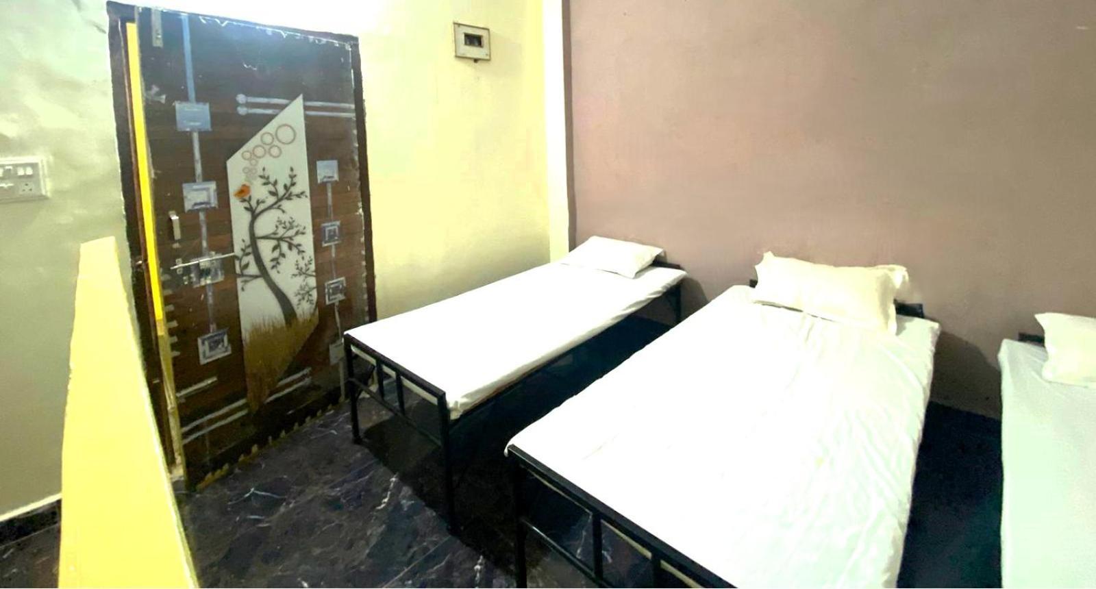 Bssn Guest House Gwalior Exterior photo